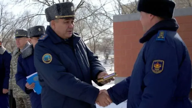 Әскери авиаторларға мемлекеттік наградалар табыс етіліп,  мерзімнен бұрын кезекті әскери атақ берілді