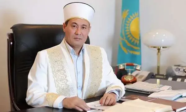 Бас мүфти баласынан безінген жас аналардың әрекеті жанына батқанын айтты