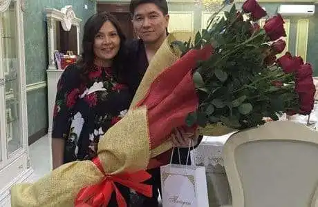 Сәкен Майғазиев қызды болды