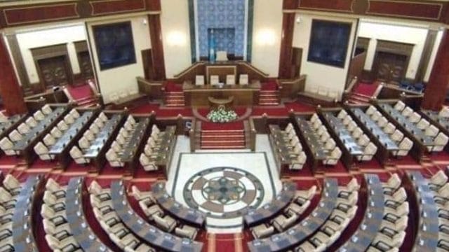Парламент мәжілісі БАҚ туралы Заңға өзгеріс енгізуді мақұлдады