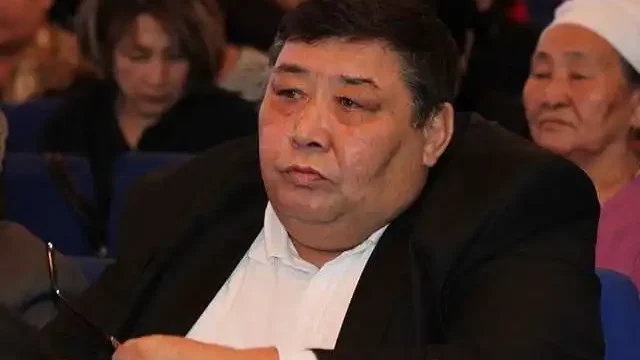 Атыраулық кәсіпкер тұрмысы төмен екі отбасыны қамқорлығына алды