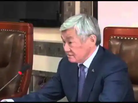 Бердібек Сапарбаев қытайлық аудармашыны қалай састырды? (видео)