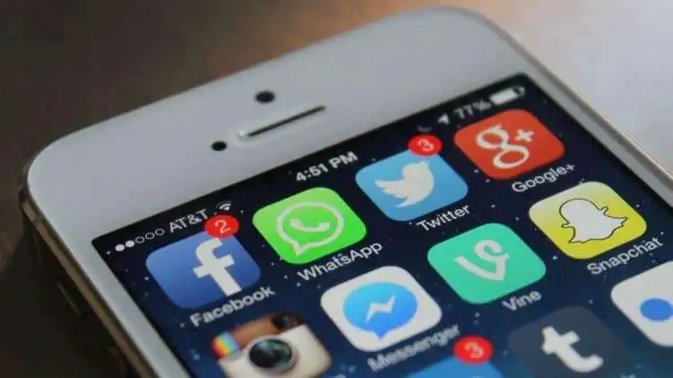facebook whatsapp