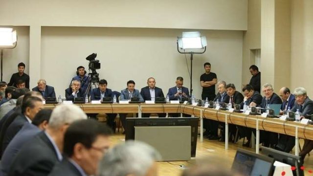 Ақылбек Күрішбаев: Жерді дамыған мемлекеттерге жалға беру керек