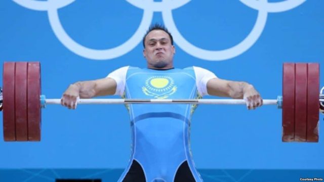 Лондонда алтын алған 4 қазақстандық ауыр атлет допинг дауына ілінді