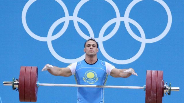 Илья Ильиннің алтын медалі Польша спортшысына берілді