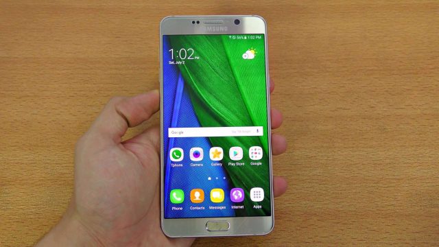 Samsung сатылым бойынша Apple-ді басып озды