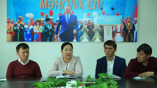 Шымкентте айтыскер ақындар орталығы ашылды