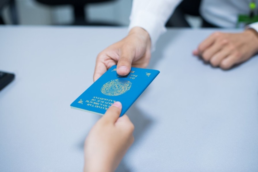 Төлқұжат паспорт