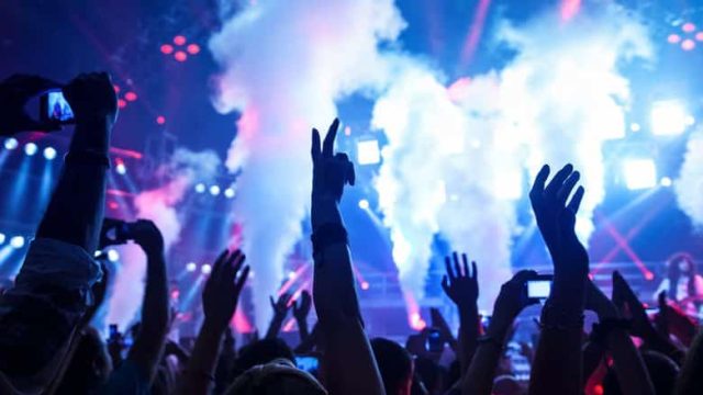 Астанадағы түнгі клубта 19 жастағы жігітті пышақтап кетті