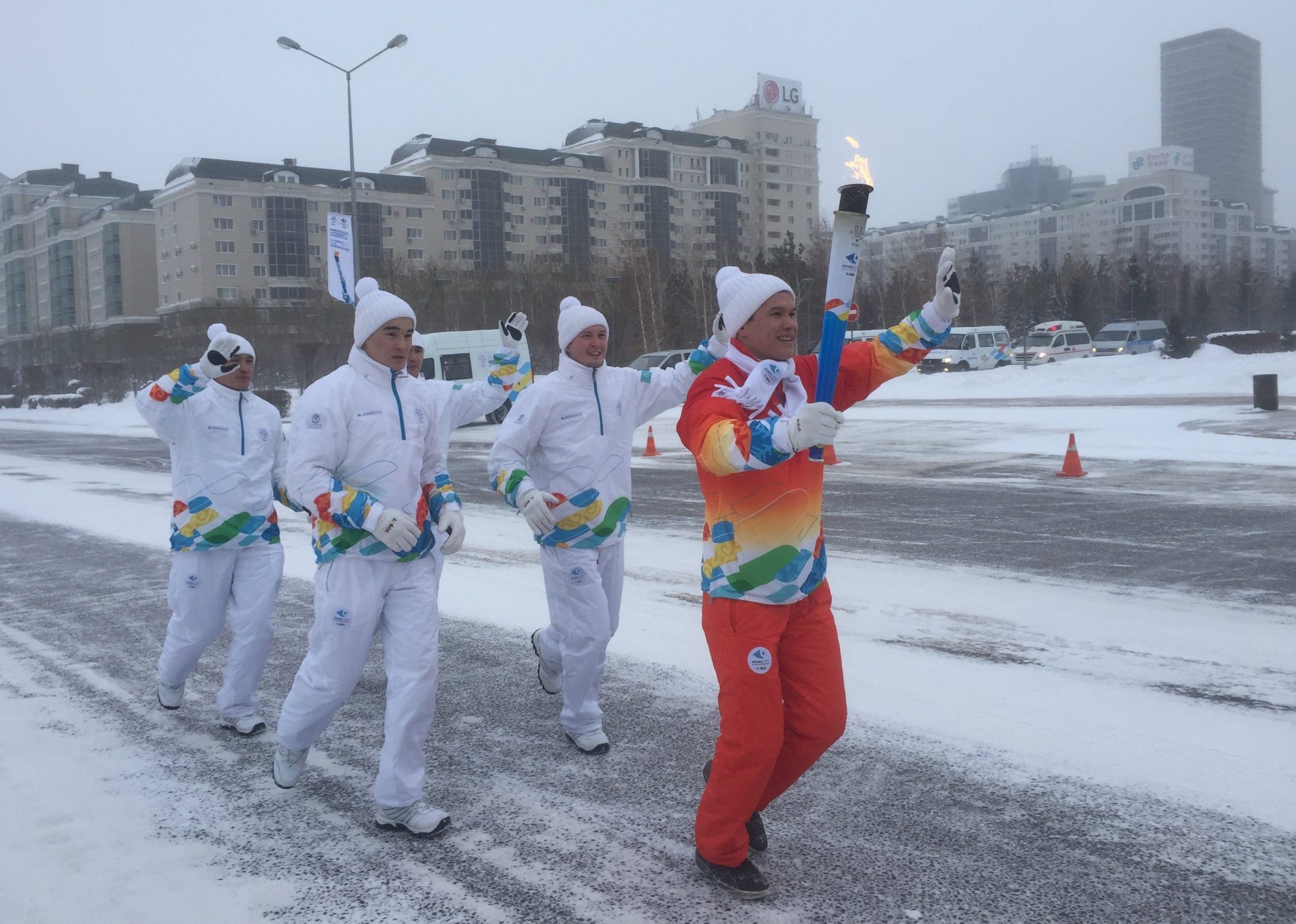 Универсиада алауы Данияр Елеусінов