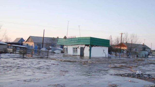 Су тасқыны: Зардап шеккендерге 50 млн. астам теңгенің көмегі көрсетілді-Ақмола облысы