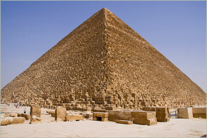 Хеопс пирамидасы