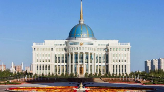 Астана Қытайда қос азаматтығы үшін ұсталған этникалық қазақтарды босатуды сұрады
