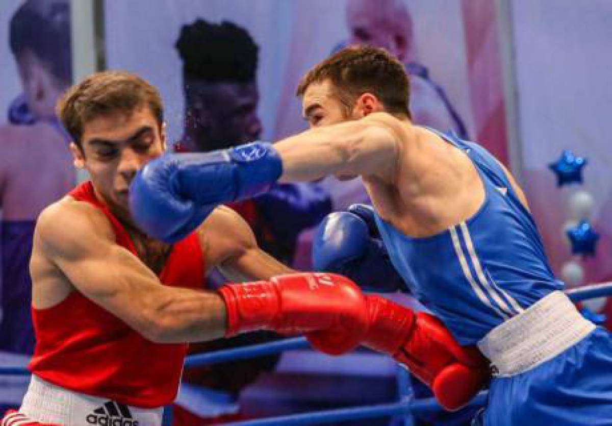 Азамат Исақұлов бокстан Азия чемпионатының ширек финалына шықты