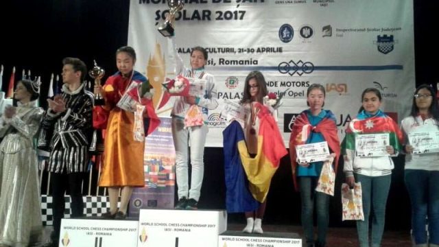 Әсел Серікбай оқушылар арасындағы шахматтан Әлем чемпионы атанды