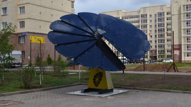 Елімізде күннен қуат алатын Smartflower қондырғысы орнатылды