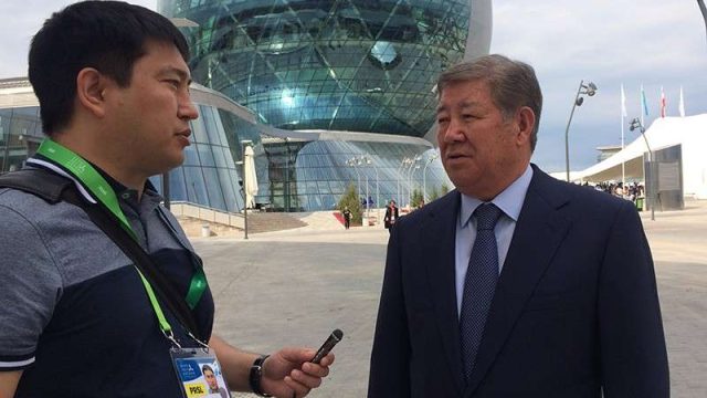 Ахметжан Есімов Алмасбек Атамбаевқа жауап берді