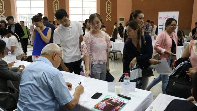 Орал қаласында жастарға бос орын жәрмеңкесі өтті