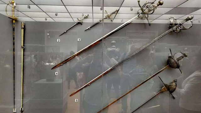 ЭКСПО: Қазақстанның ұлттық музейіне Наполеонның қылышы қойылды