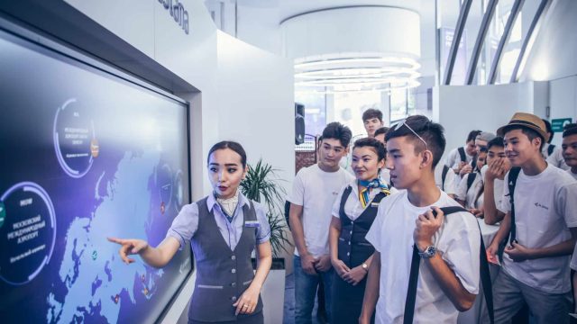 Қазақстандық оқушылар Крэнфилд университетіне оқуға жіберілді