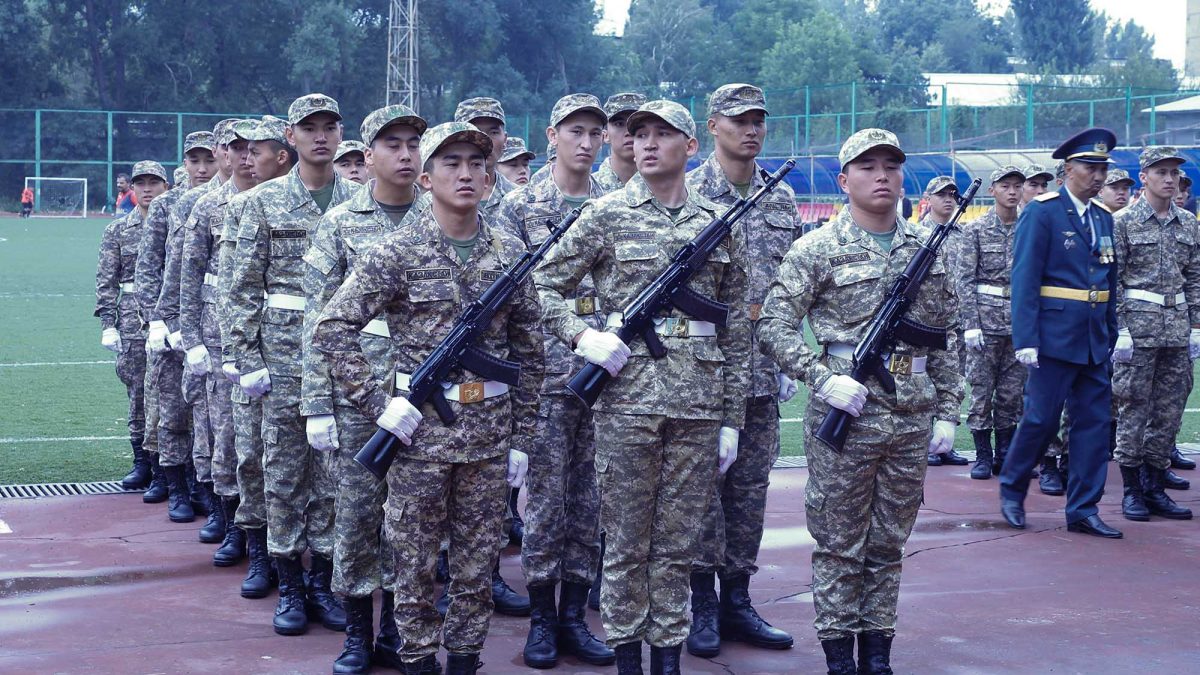 Әскери кафедра курсанттары