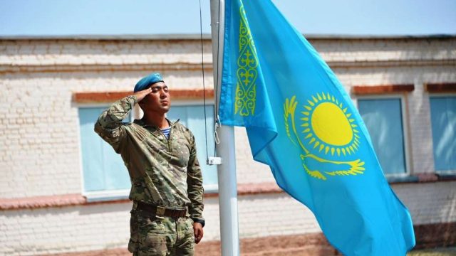 Елімізде өтіп жатқан «Дала қыраны-2017» әскери оқу-жаттығулары аяқталды