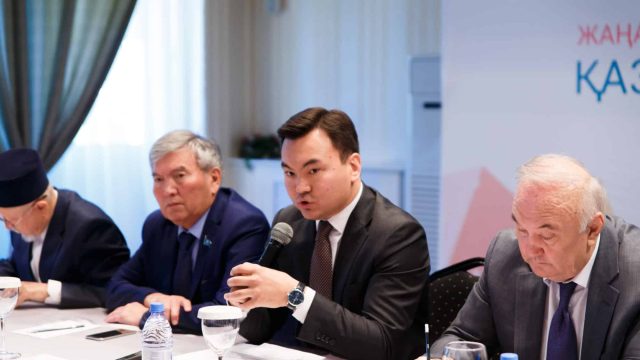 Қазақтың 60 ақын-жазушысының шығармасы әлемнің 6 тіліне аударылып жатыр