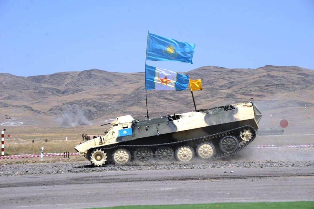Әскери машина