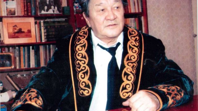 Көкшетау қаласының №18 орта мектебіне Сәкен Жүнісовтың есімі берілді