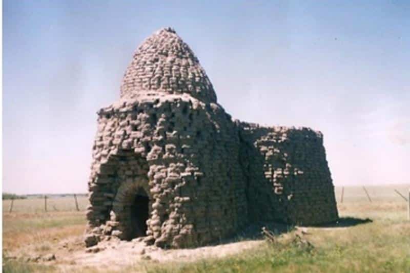 Беспақыр мазары