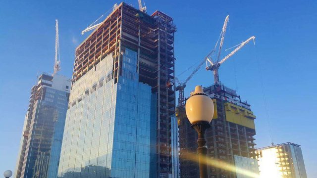 «Абу-Даби Плазаға» 2 мың қазақстандық тұрақты жұмысқа алынатын болды