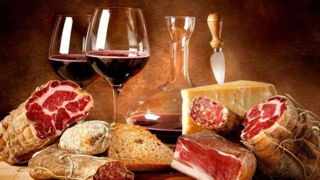 Қандай азық-түліктер адамды тез қартайтады?