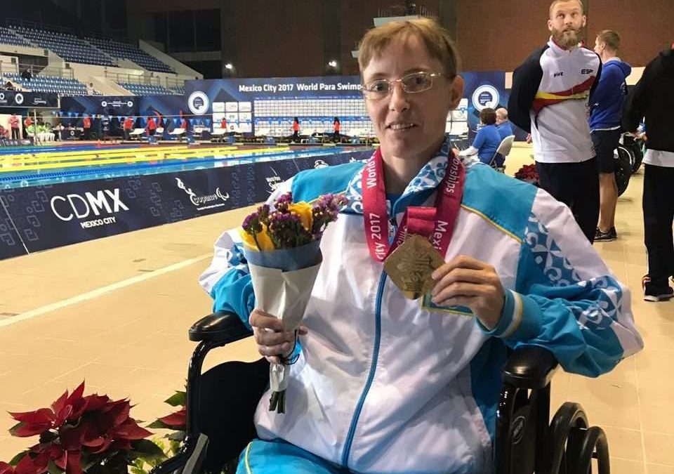 Пара жүзу чемпионы