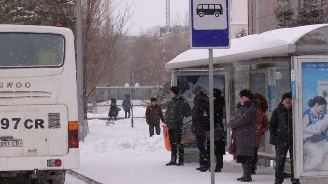 Астанада аязға байланысты бірнеше автобустар тоқтады