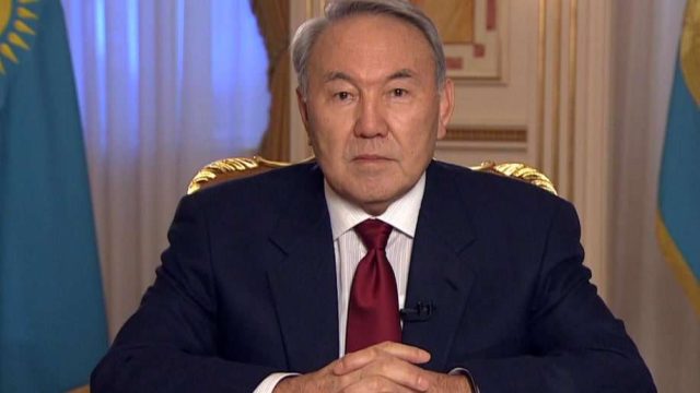Нұрсұлтан Назарбаев Головкинді жеңісімен құттықтады