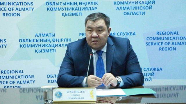 Алакөл ауданында тұрғын үй мәселесі талқыланды