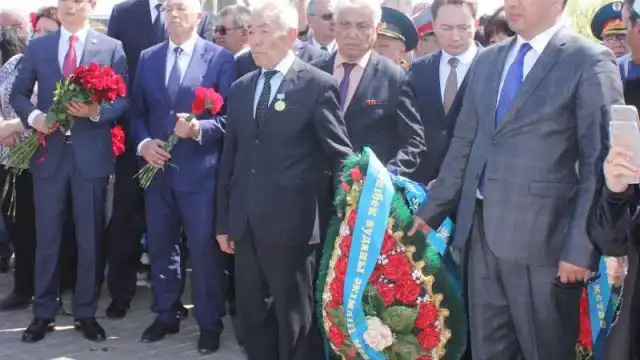 Волгоградтағы Мамай қорғанында қазақ жауынгерлеріне ескерткіш қойылды
