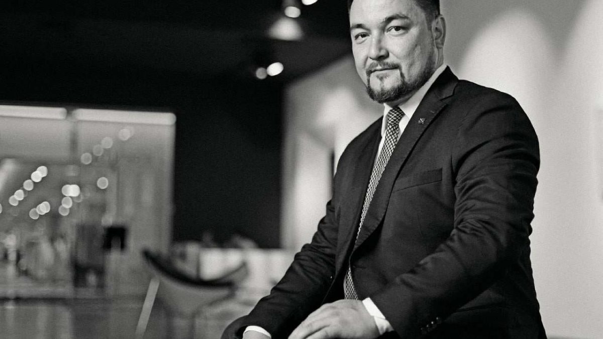 Серик Буксиков