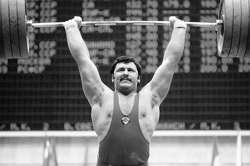 Екі дүркін олимпиада чемпионы Александр Курлович өмірден озды