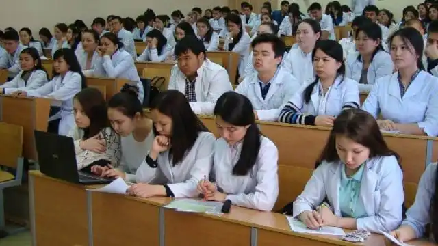 Медициналық ЖОО түлектері үшін жаңа емтихан енгізіледі