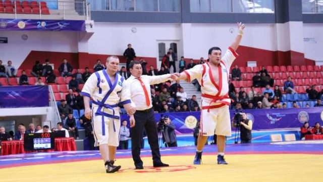 Қазақ күресінен Ұлан Рысқұл «Жетісу бөрісі» атанды