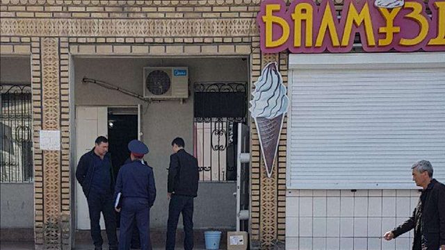 Шымкентте жүзге жуық адам балмұздақтан уланды