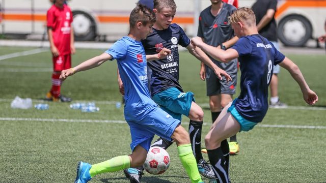 Алматыда балалар үйінің арасында футболдан чемпионат өтеді