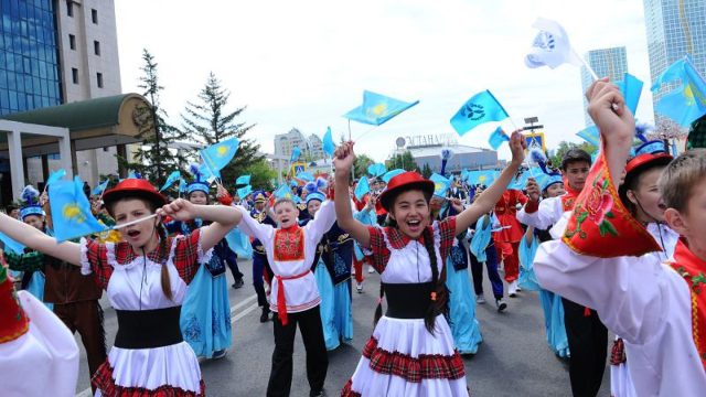 Желіде Балалар күніне орай жәрдемақы төленетіні туралы жалған ақпарат тарады