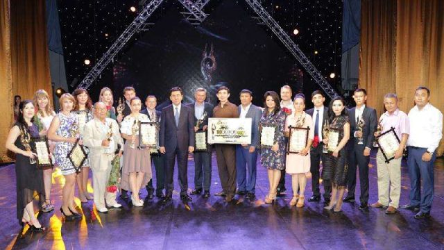 БАҚ өкілдеріне «Алтын сұңқар» сыйлығы табысталды