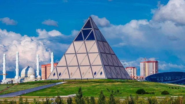 Астанадағы ерекше ғимарат Пирамида туралы 10 дерек