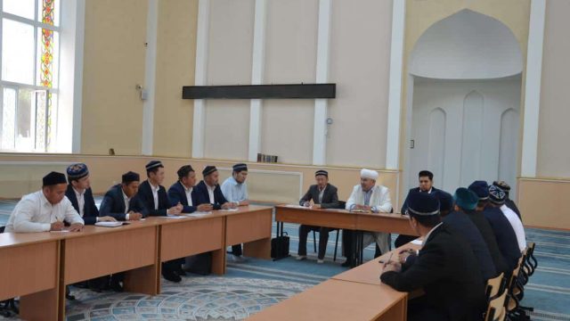 «Орал» орталық мешітінде имамдар бас қосты