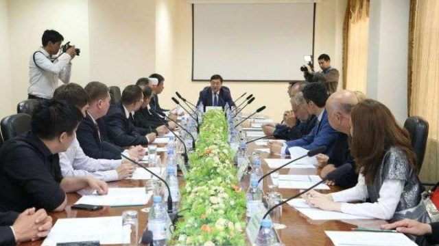 Дін өкілдері қазақстандықтарды Астана күнімен құттықтады