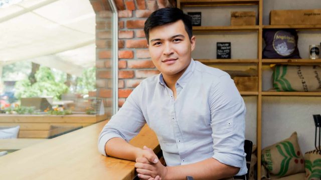 «Мектептен соң университетке бірден түсу міндетті» психологиясынан арылу керек — Исатай Минуаров